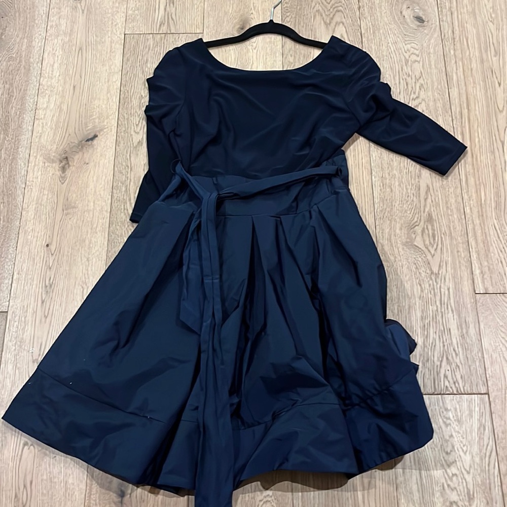 Joseph Ribkoff preowned dress size 8
